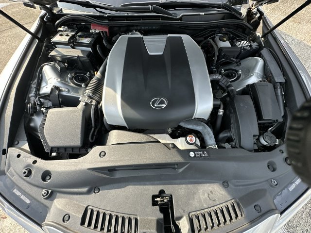 Used 2023 Lexus IS 350 F Sport w/ Accessory Package 2 RWD image 27