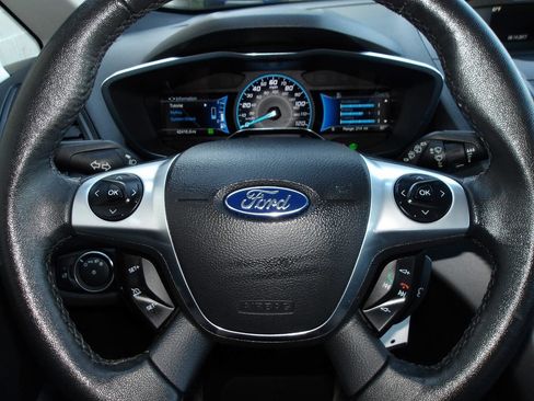 Used 2017 Ford C-MAX SE image 17