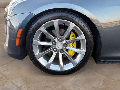 Used 2018 Cadillac CTS Luxury image 28