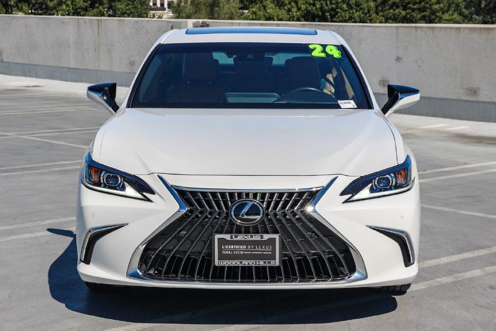 Certified 2024 Lexus ES 350 w/ Premium Package FWD image 2