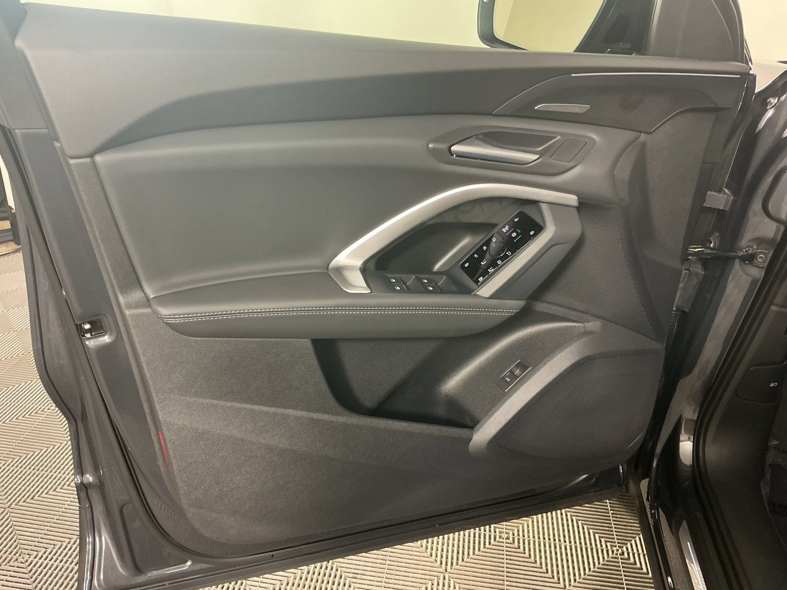 New 2026 Audi Q5 Premium Plus AWD/4WD image 13