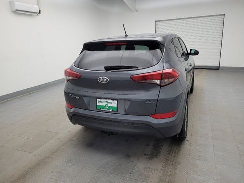 Used 2018 Hyundai Tucson SE image 7