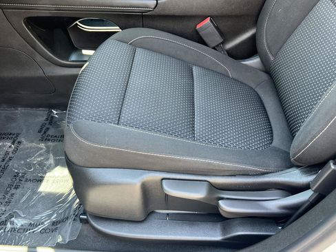 Used 2023 GMC Acadia SLE AWD/4WD image 29