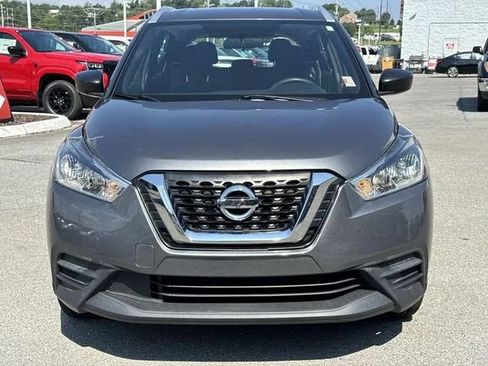 Used 2019 Nissan Kicks S FWD image 10