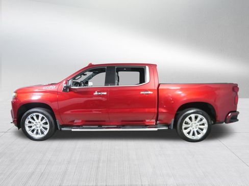 Used 2022 Chevrolet Silverado 1500 High Country w/ Technology Package image 4