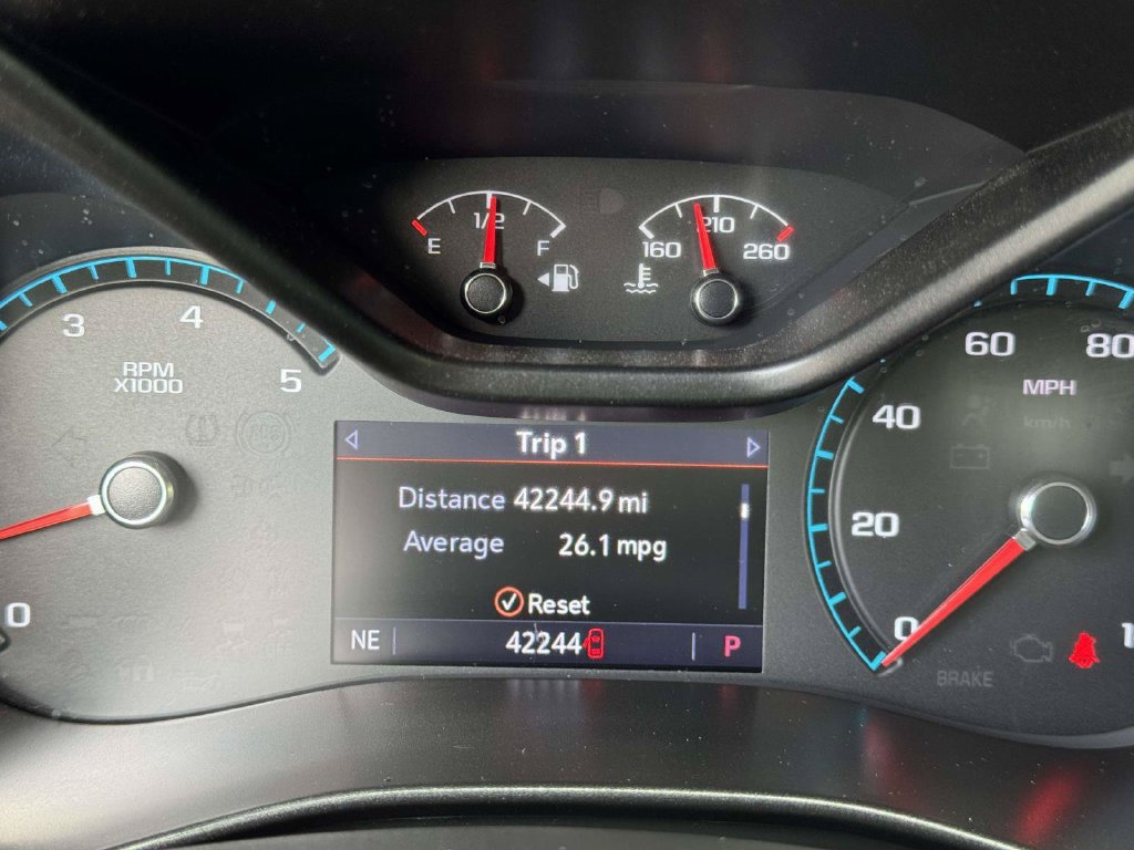 Used 2022 Chevrolet Colorado Z71 w/ Z71 Midnight Edition AWD/4WD image 14