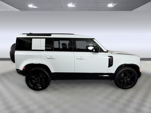 New 2026 Land Rover Defender 110 X-Dynamic SE AWD/4WD image 8