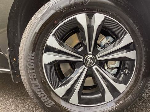 Certified 2025 Toyota bZ4X AWD image 15