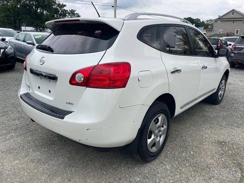 Used 2014 Nissan Rogue S w/ Convenience Package AWD/4WD image 5