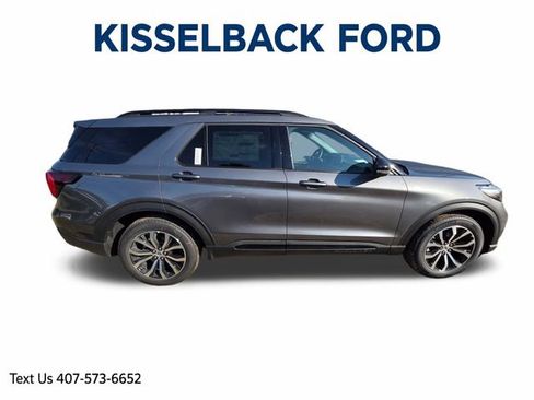 New 2026 Ford Explorer ST-Line image 2