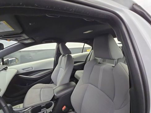 Used 2023 Toyota Corolla SE image 42