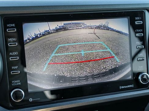 Used 2020 Toyota Tacoma SR5 image 21