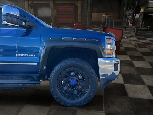 Used 2019 Chevrolet Silverado 2500 LTZ w/ Duramax Plus Package image 10