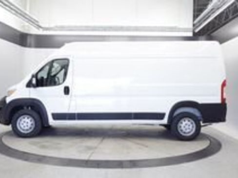 Used 2023 RAM ProMaster 2500 FWD image 2