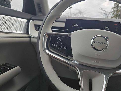 New 2026 Volvo EX90 Ultra image 30