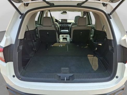 Used 2025 Honda Pilot Touring image 33