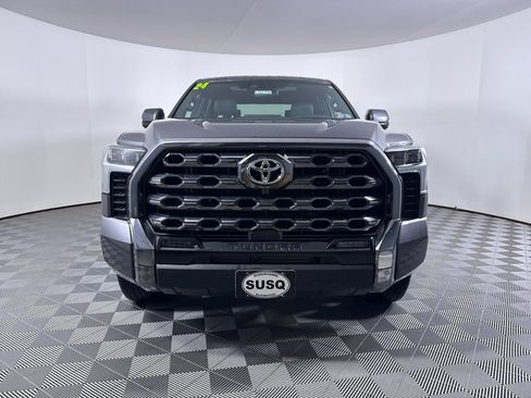 Used 2024 Toyota Tundra Platinum AWD/4WD image 2