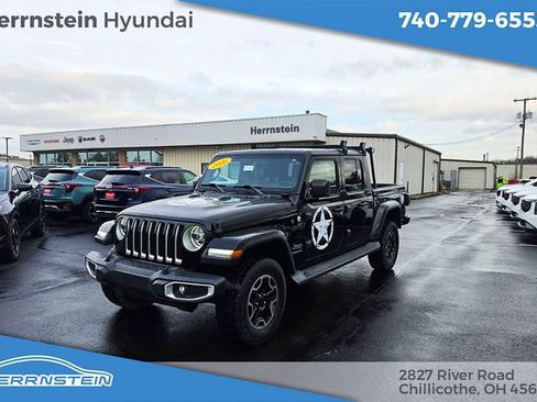 Used 2020 Jeep Gladiator Overland AWD/4WD image 3