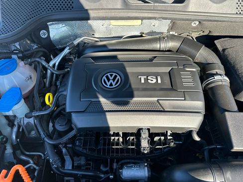 Used 2013 Volkswagen Beetle Turbo image 23