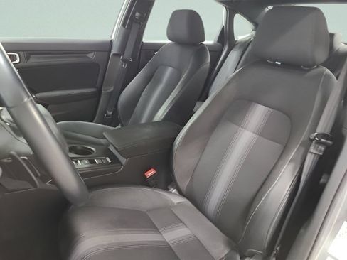 Used 2023 Honda Civic Sport image 17