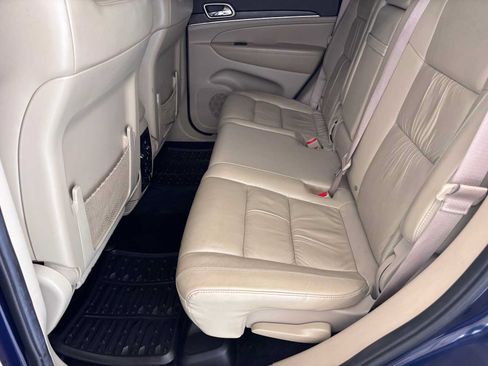 Used 2014 Jeep Grand Cherokee Limited AWD/4WD image 15