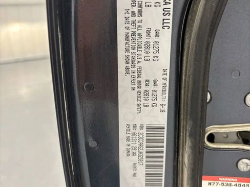 Used 2018 Chrysler 300 Touring image 52