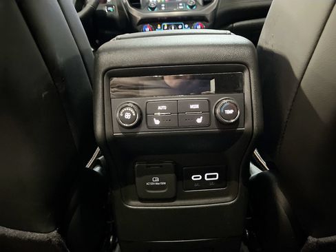 Used 2023 GMC Acadia AT4 w/ Preferred Package AWD/4WD image 28