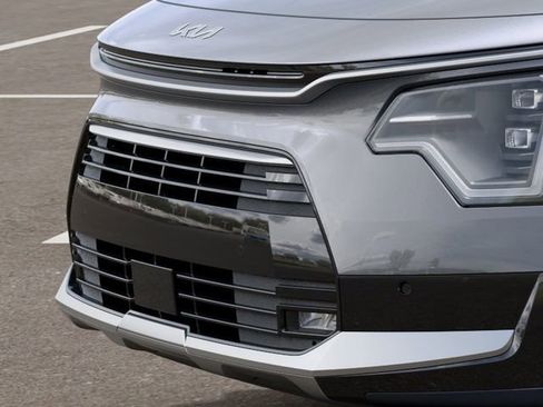 New 2026 Kia Niro SX Touring image 12
