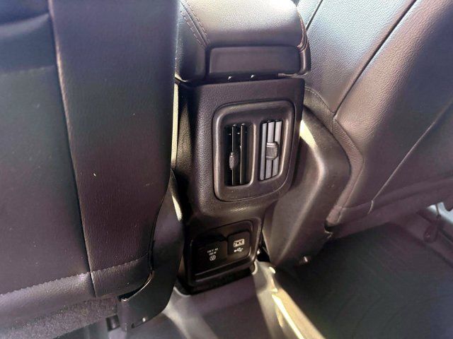Used 2019 Jeep Compass Limited AWD/4WD image 10