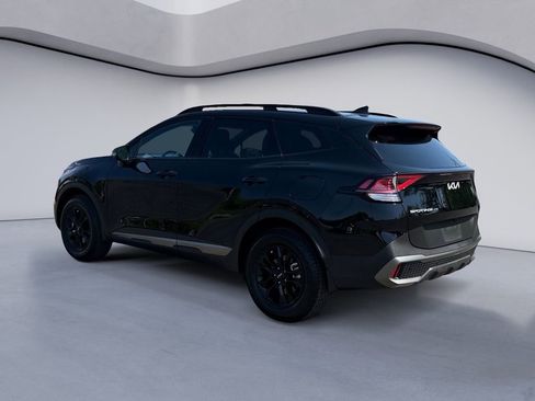 Used 2024 Kia Sportage X-Pro image 3