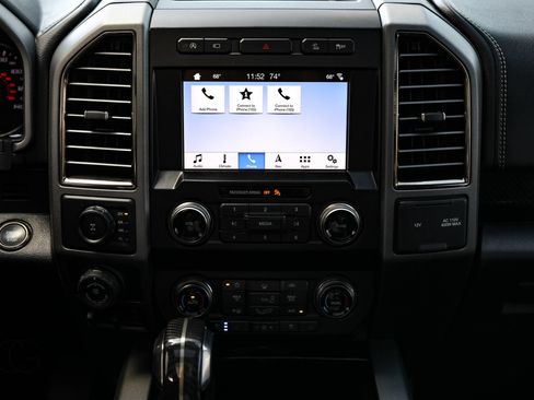 Used 2019 Ford F150 Raptor w/ Equipment Group 802A Luxury AWD/4WD image 38