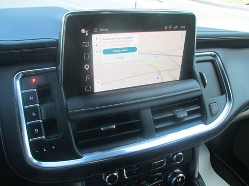 Used 2023 GMC Yukon SLT w/ Max Trailering Package image 29