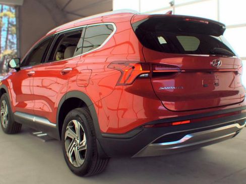 Used 2023 Hyundai Santa Fe SEL w/ Premium Package AWD/4WD image 5