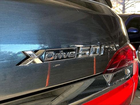 Used 2019 BMW X7 xDrive50i w/ Premium Package image 10