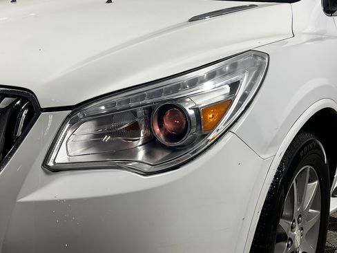 Used 2016 Buick Enclave Leather image 12