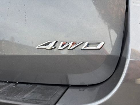 Used 2025 Ford Explorer Active w/ Active Comfort Package image 31