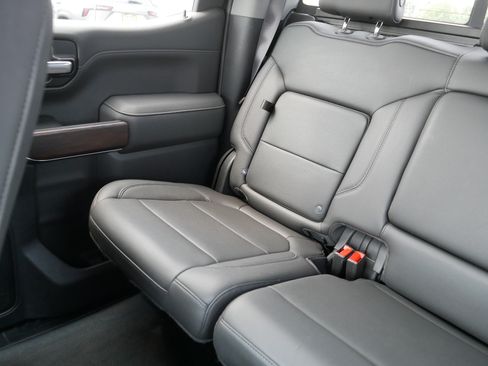 Used 2019 GMC Sierra 1500 SLT w/ SLT Premium Plus Package AWD/4WD image 12