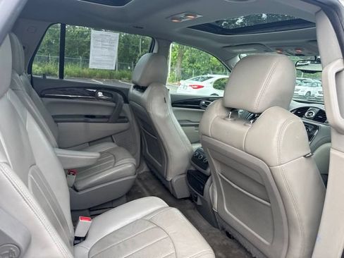 Used 2015 Buick Enclave Leather AWD/4WD image 10
