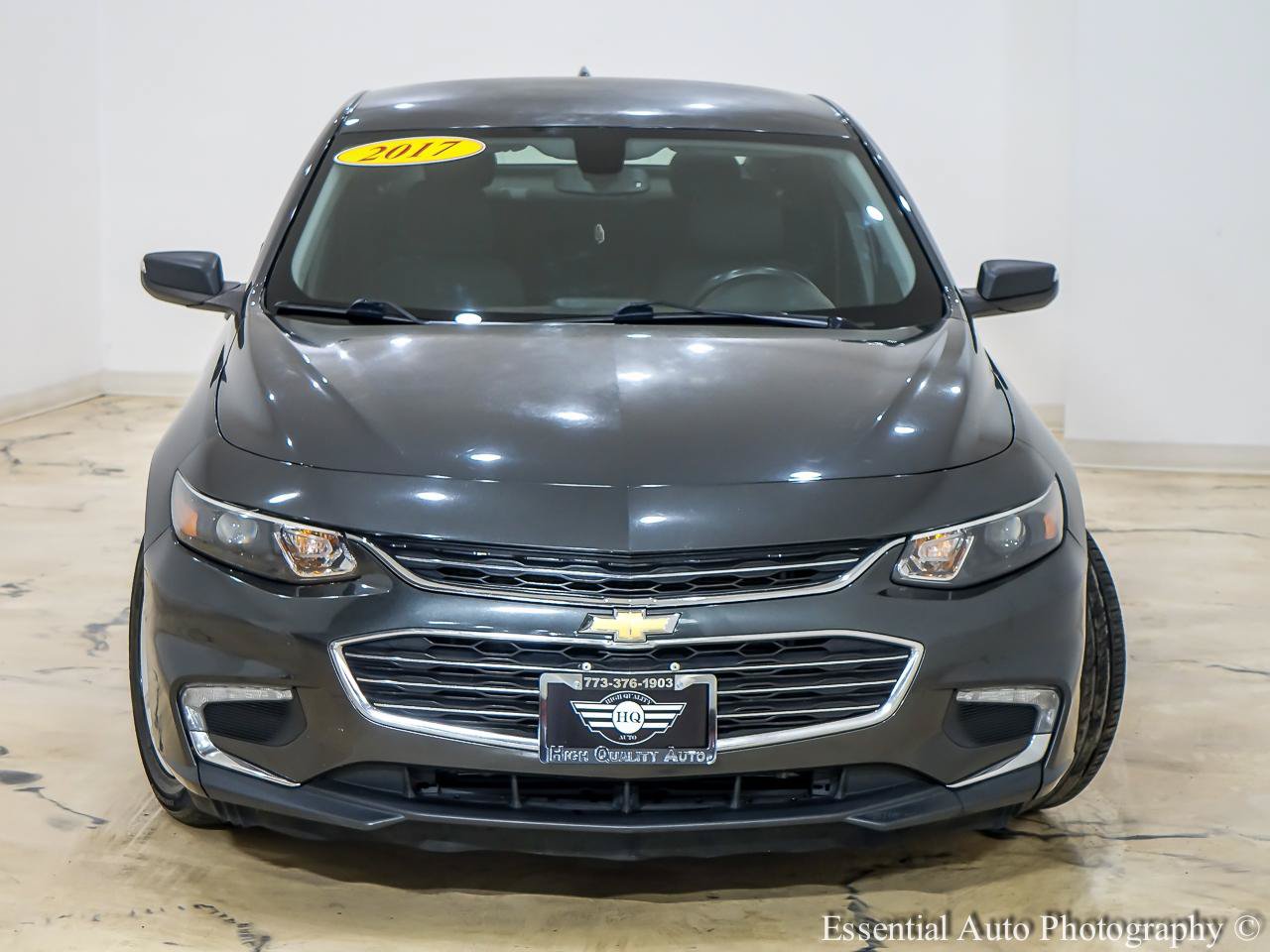 Used 2017 Chevrolet Malibu LT FWD image 5