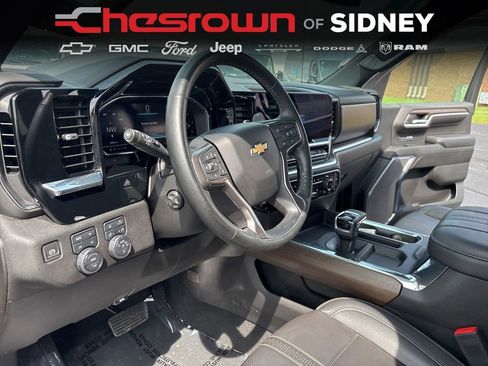 Used 2024 Chevrolet Silverado 1500 High Country w/ High Country Premium Package image 43