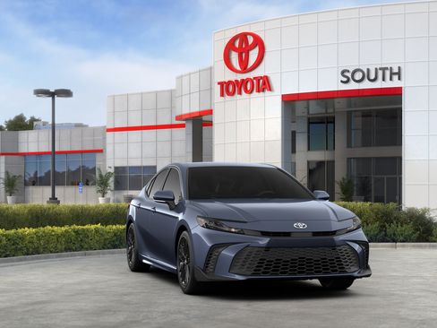 New 2026 Toyota Camry SE FWD image 73
