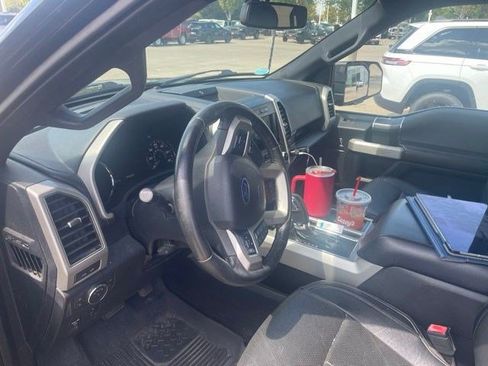 Used 2018 Ford F150 Lariat w/ Equipment Group 501A Mid AWD/4WD image 11