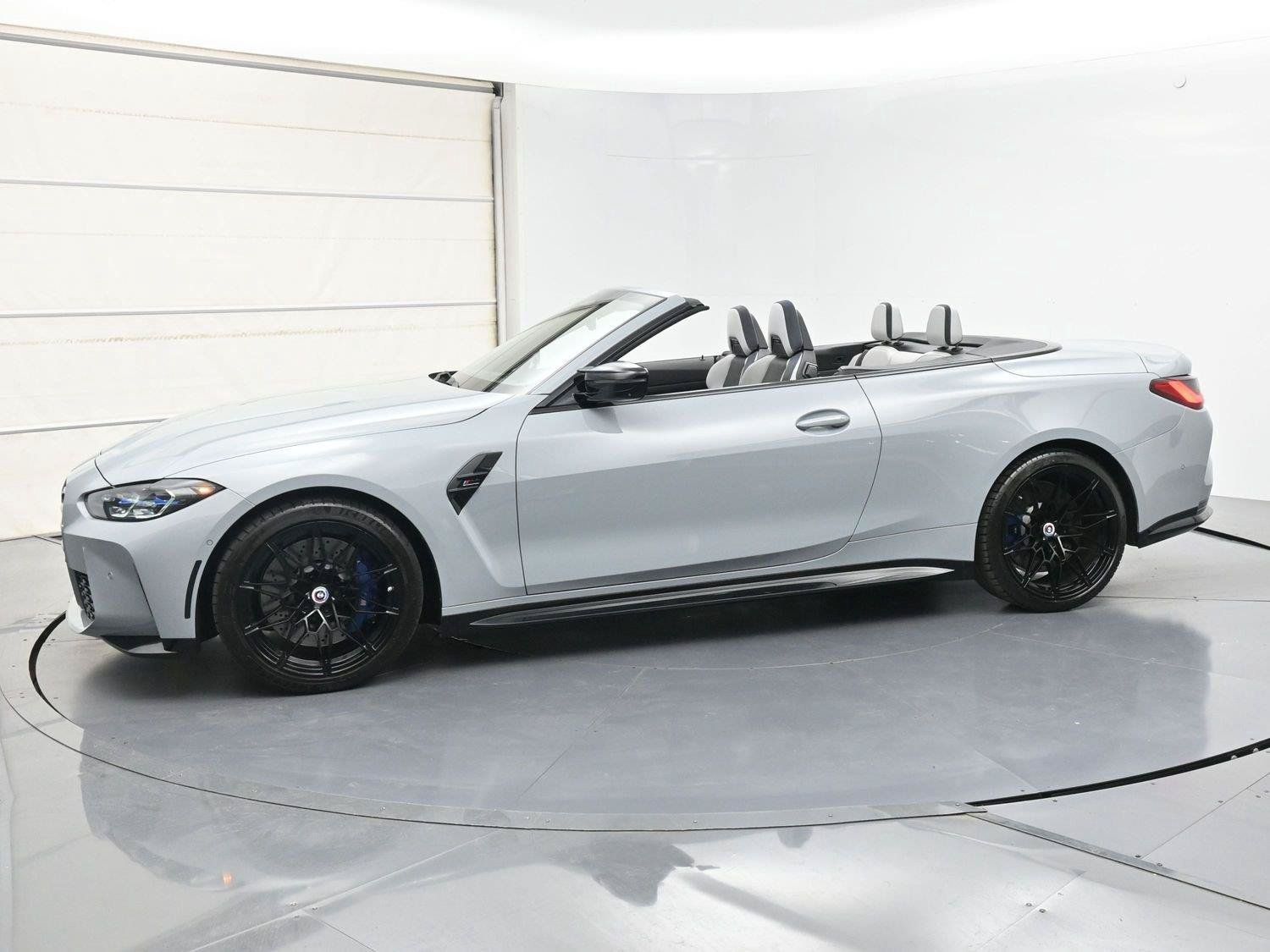 Used 2023 BMW M4 xDrive Competition AWD/4WD image 32
