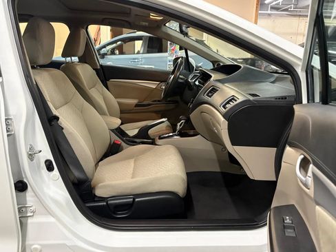 Used 2015 Honda Civic EX image 19
