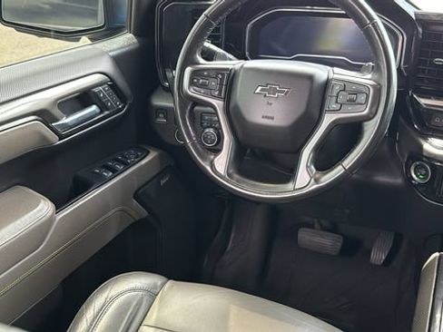 Used 2022 Chevrolet Silverado 1500 ZR2 w/ Technology Package AWD/4WD image 24