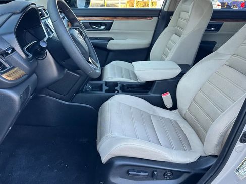 Used 2017 Honda CR-V EX image 9