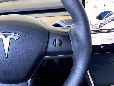 Used 2019 Tesla Model 3 Standard Range RWD image 24
