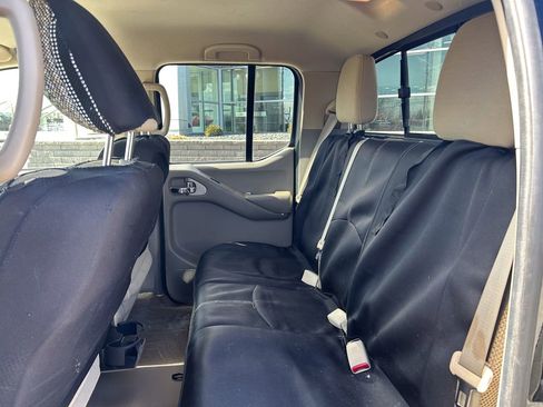 Used 2018 Nissan Frontier SV w/ Value Truck Package image 13