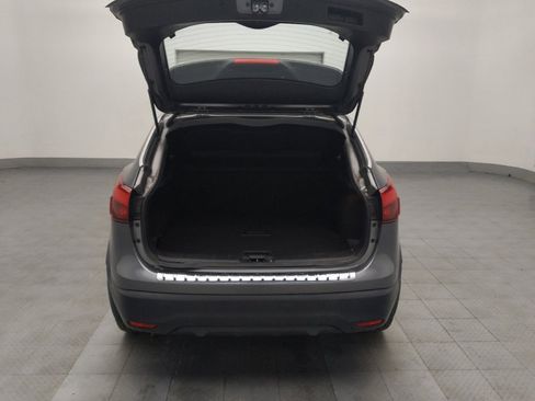 Used 2017 Nissan Rogue Sport SL w/ SL Premium Package image 29