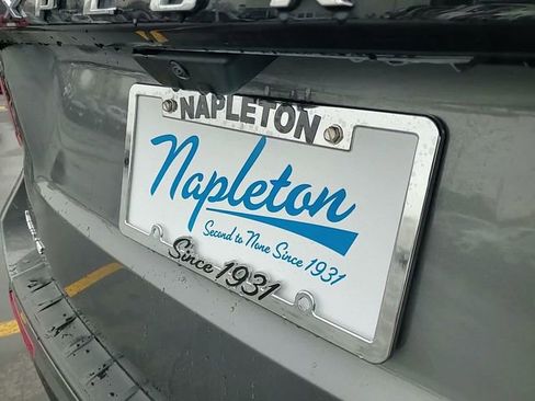 Used 2025 Ford Explorer Active image 7